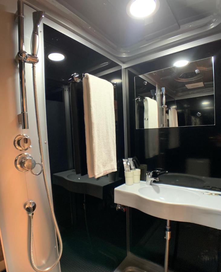 Donni Room For Rent Taipei Extérieur photo